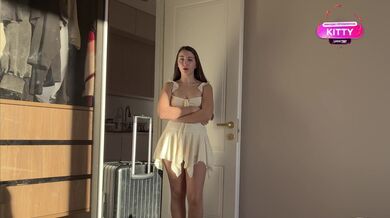 Nevlastní ségra bez kalhotek u mě v posteli dostavá pořádně naloženo