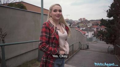 Blondýna z Ruska si vezme moje prachy za sex