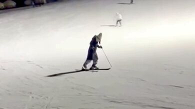 Mladá lyžařka se v Kyrgyzstánu vážně zranila po pádu do role v lyžařském středisku Kaška-Kulak