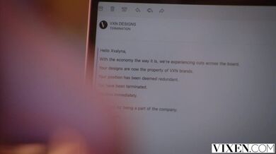 VIXEN - Nenasytná Xxlayna se nedokáže odtrhnout od svého šéfa