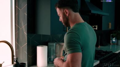 Sprcha následovaná šoustáním s Codi Vore