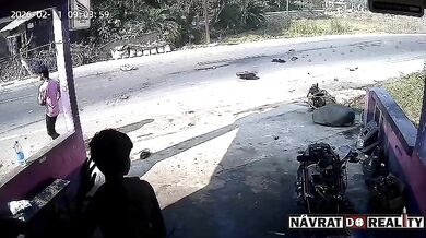 Střet motorkáře s nákladákem