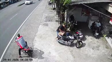 Tragická nehoda: Jeden mrtvý a zázračné přežití otce s dítětem