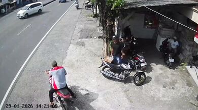 Tragická nehoda: Jeden mrtvý a zázračné přežití otce s dítětem