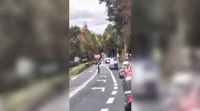 Polák v ukradeném voze unikal policistům přes hranice