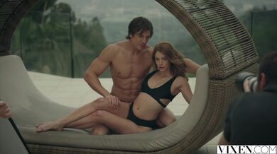 Vášnivý svalnatý muž splní všechny její divoké sny!