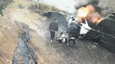 Riziko automatických klik u automobilů a jejich zákaz v Číně