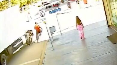 Tragická srážka nákladního vozu s jízdním kolem v brazilském Porangatu