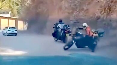 Žena vyvázla bez zranění z hrozivého pádu ze srázu