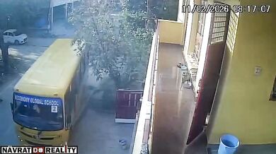 Školní autobus usmrtil dvě malé děti