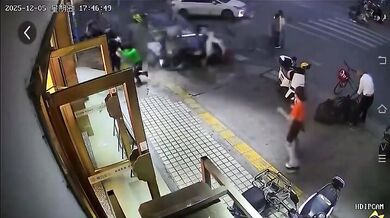 Neovladatelný automobil usmrtil tři lidi