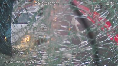 Autobus s žáky srazil sedmnáctiletého mladíka na koloběžce