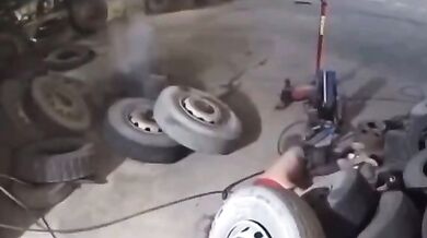 Výbuch pneumatiky #23