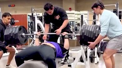 Nehoda při bench-pressu