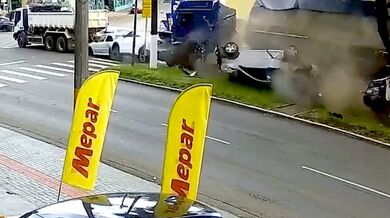 Hromadná nehoda v brazilském Chapecó: Nákladní vůz zdemoloval sedm vozidel