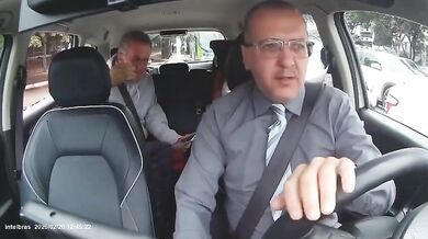 Dramatický pokus o loupež v São Paulu: Řidič zachránil spolujezdce před zlodějem bleskovým odjezdem