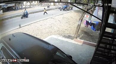 Rychle jedoucí auto srazilo jedenáctiletou dívku, její stav je kritický