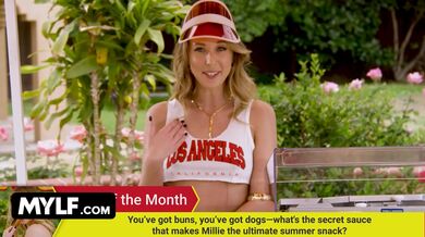 MYLF - Stánek s párky v rohlíku MILFky Millie Morgan: Přineste svůj párek a ochutnejte její prdelku velikosti housky