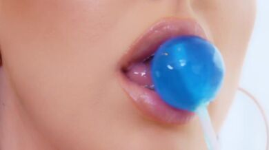 Angela White to miluje tvrdě a hluboko v prdeli