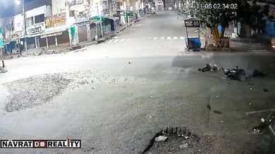 Střet motocyklu s nákladním vozem nepřežili dva mladíci