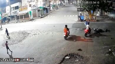 Střet motocyklu s nákladním vozem nepřežili dva mladíci