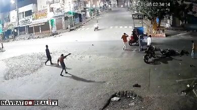 Střet motocyklu s nákladním vozem nepřežili dva mladíci