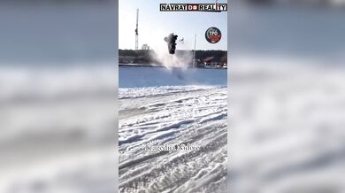 Tragická nehoda sněžného skútru v Litvě: Padesátiletý muž nepřežil pád z výšky