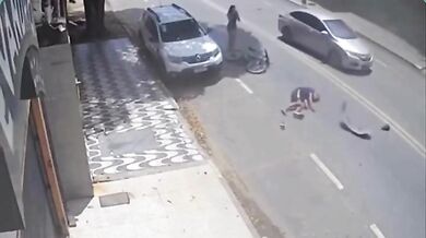 Otevření dveří auta způsobilo tragickou nehodu cyklisty