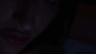 Emily ponižuje svého kluka tím že se nechá drsně ojet urostlým cizincem