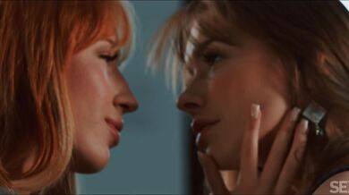 Lesbická hra mezi Lilly Mays a Amandou Lee