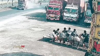 Skupina lidí unikla nákladnímu vozidlu po explozi pneumatiky