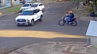 Dvacetiletý motorkář nepřežil střet s osobním automobilem