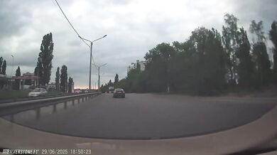 Nehoda rychle jedoucího řidiče automobilu