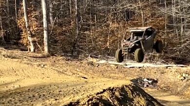 Tvrdý skok v bugině