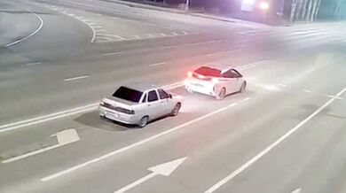 Brutální nehoda způsobená vysokou rychlostí motorkáře