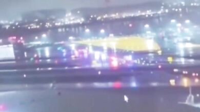 Tragická srážka letadla Air Canada s hasičským vozem v New Yorku