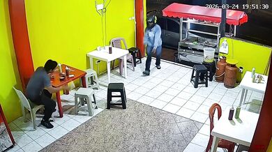 Pokus o loupež u začínajícího podnikatele v Santo Domingo de los Tsáchilas