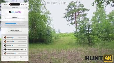 Šukání v lese s teen děvkou Chloe