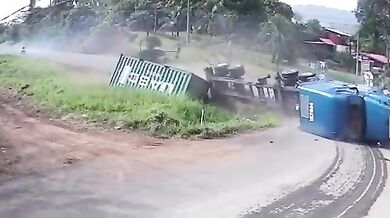 Zázračné přežití motocyklisty v Pital de San Carlos