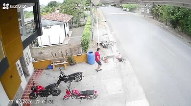 Brutální nehoda motorkáře