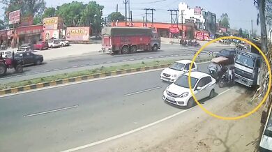 Dramatická nehoda v Indii: Přežití jako zázrak