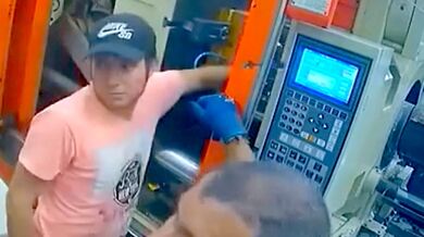 Chvilka nepozornosti na pracovišti