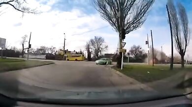 Ruský dron v Nikopolu zaútočil na civilní automobil