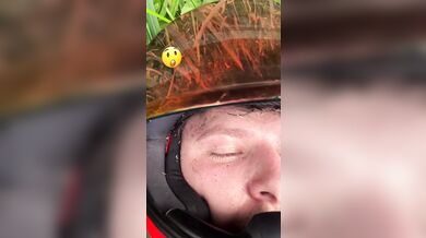 Pád v rychlosti přes 220 km/h: Motocyklista po děsivé nehodě varuje před hazardem se životem