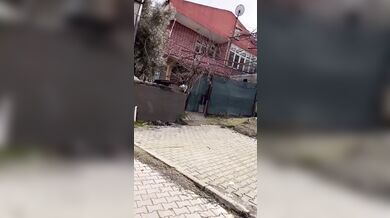 Brutální pád na kole při sjezdu ze schodů