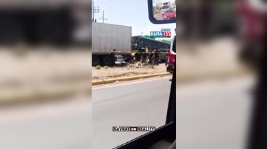 Tragická nehoda v Jaliscu: Řidič autobusu zabil dva lidi a z místa neštěstí uprchl