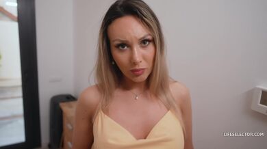 Alexis Crystal si nechala v posteli rozmrdat kundu i krk