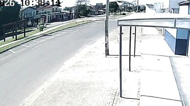 Pád letounu Piper Malibu na uzavřenou restauraci si vyžádal čtyři životy