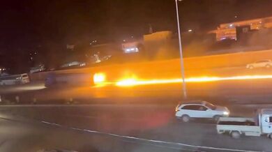 Hořící cisterna v syrské Hasace: Odvážný pokus řidiče o uhašení skončil sedmi zraněnými