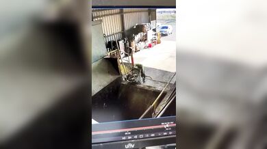 Vyprazdňování popelnice nevyšlo podle plánu